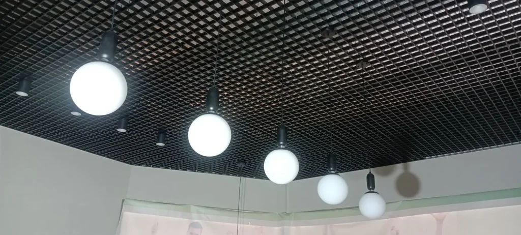 Потолок Грильято