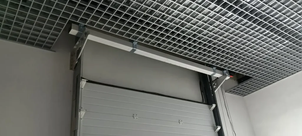 Потолок Грильято